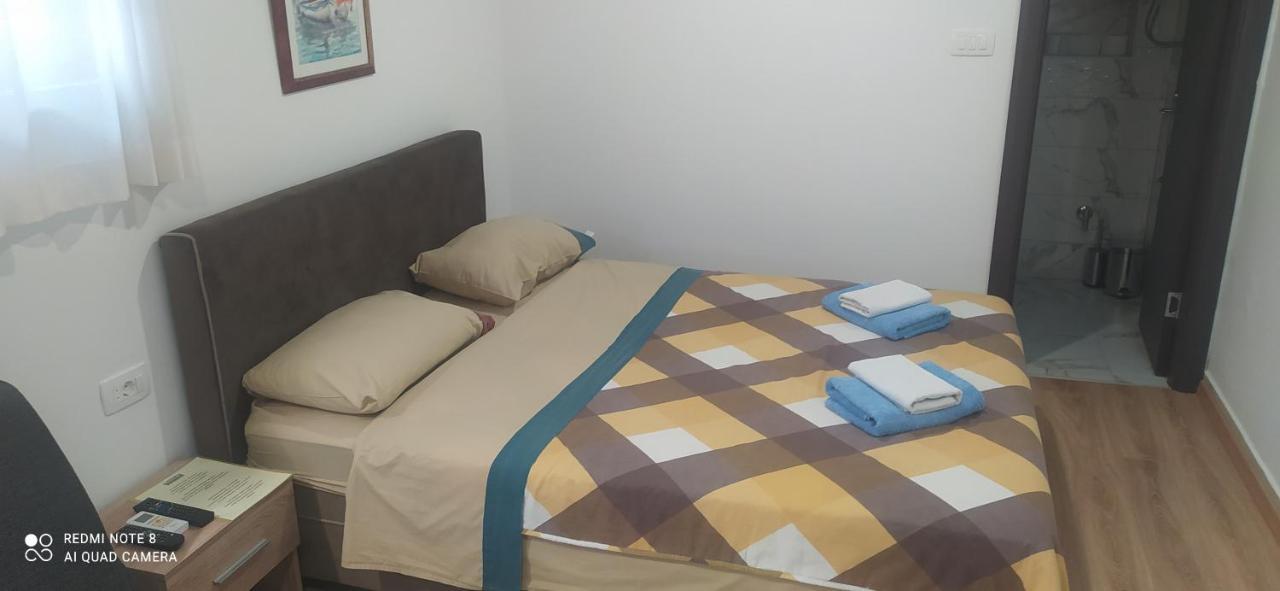 Apartments Erakovic Нікшич Екстер'єр фото