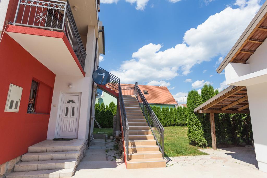 Apartments Erakovic Нікшич Екстер'єр фото