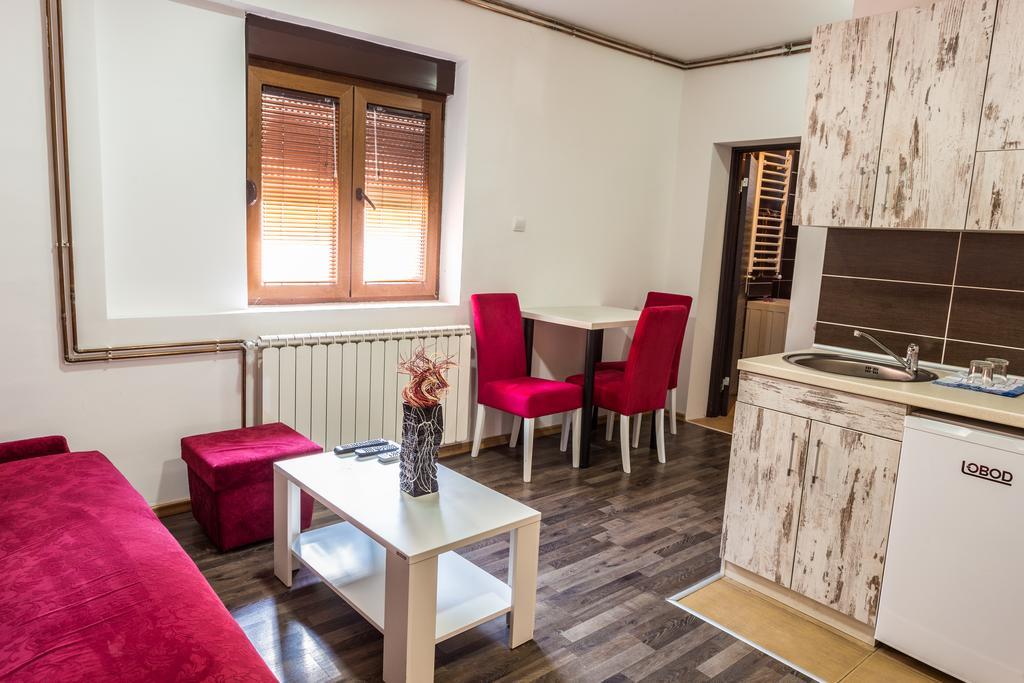 Apartments Erakovic Нікшич Екстер'єр фото