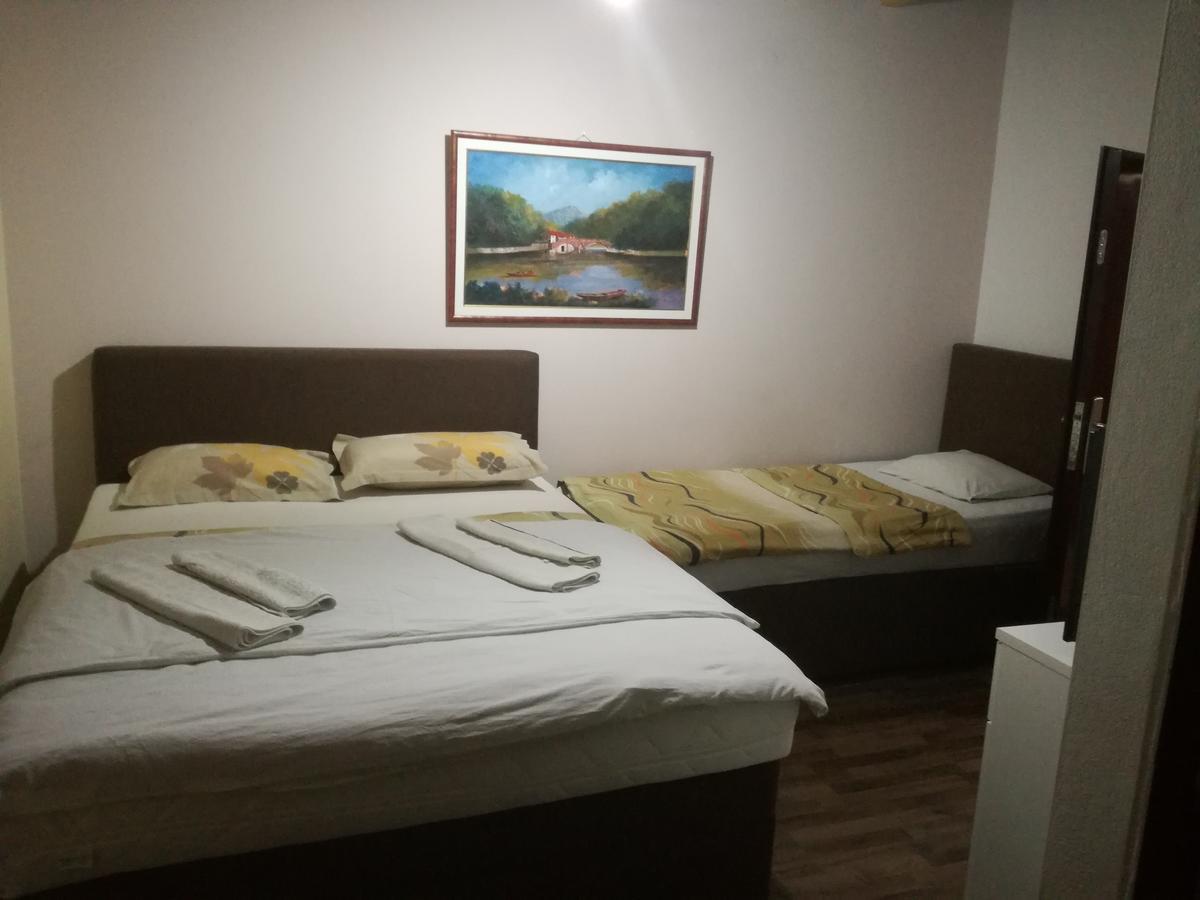 Apartments Erakovic Нікшич Екстер'єр фото