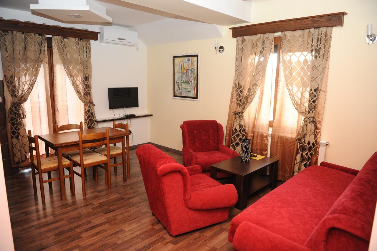 Apartments Erakovic Нікшич Екстер'єр фото