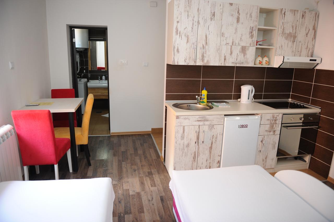 Apartments Erakovic Нікшич Екстер'єр фото