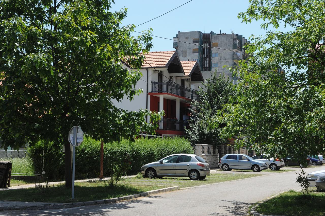 Apartments Erakovic Нікшич Екстер'єр фото